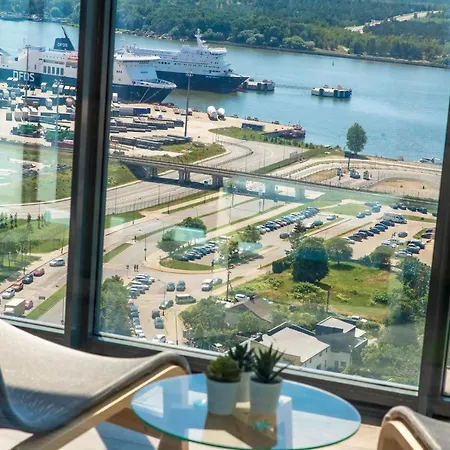 Modern Spacious W/ Sea Views * クライペダ