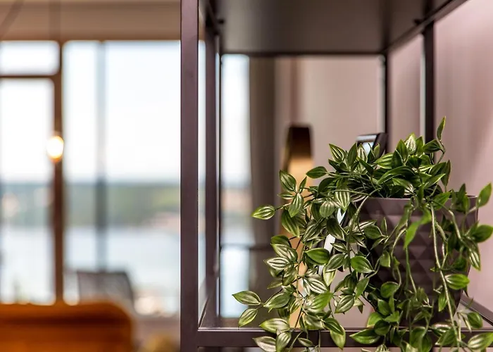 Modern Spacious W/ Sea Views Apartmán